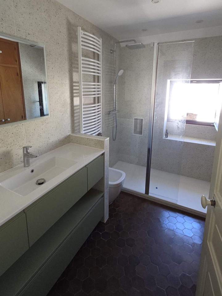 Salle de bain rénovée Lardy